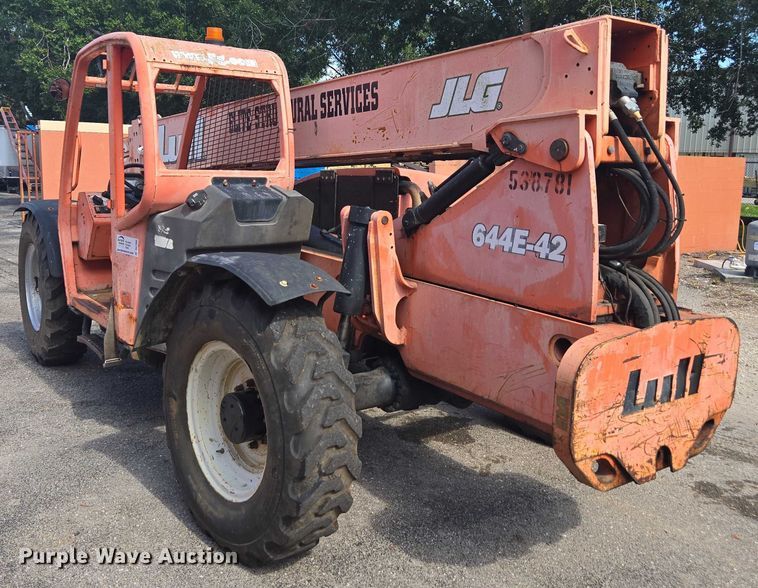 image for item DU7946 2004 Lull 644E-42 telehandler