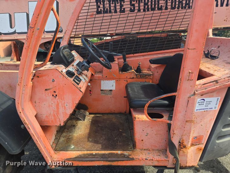 image for item DU7946 2004 Lull 644E-42 telehandler