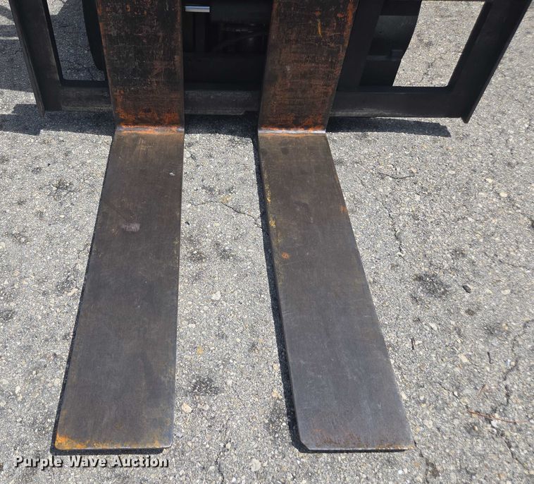 image for item DU7947 1986 Yale GC080LCJSBE085 forklift