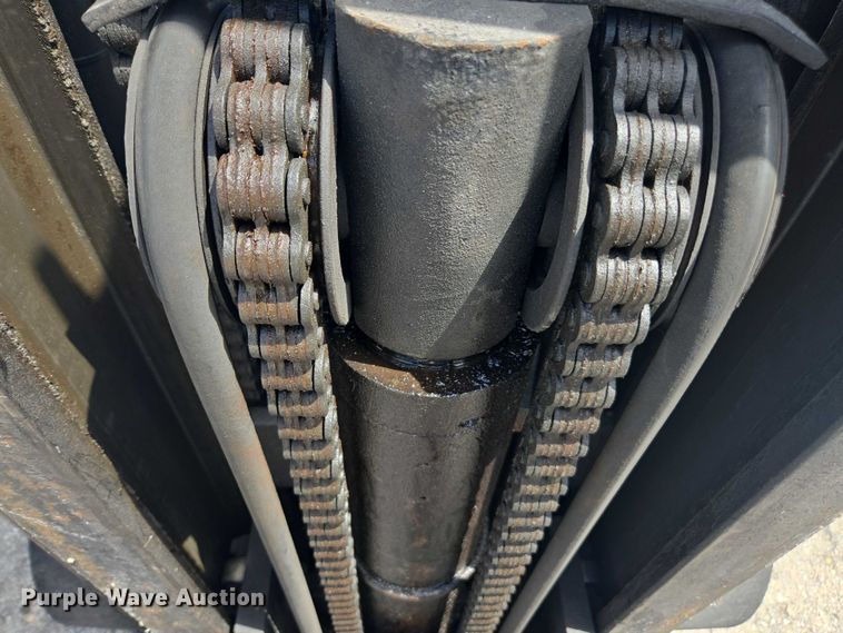 image for item DU7947 1986 Yale GC080LCJSBE085 forklift