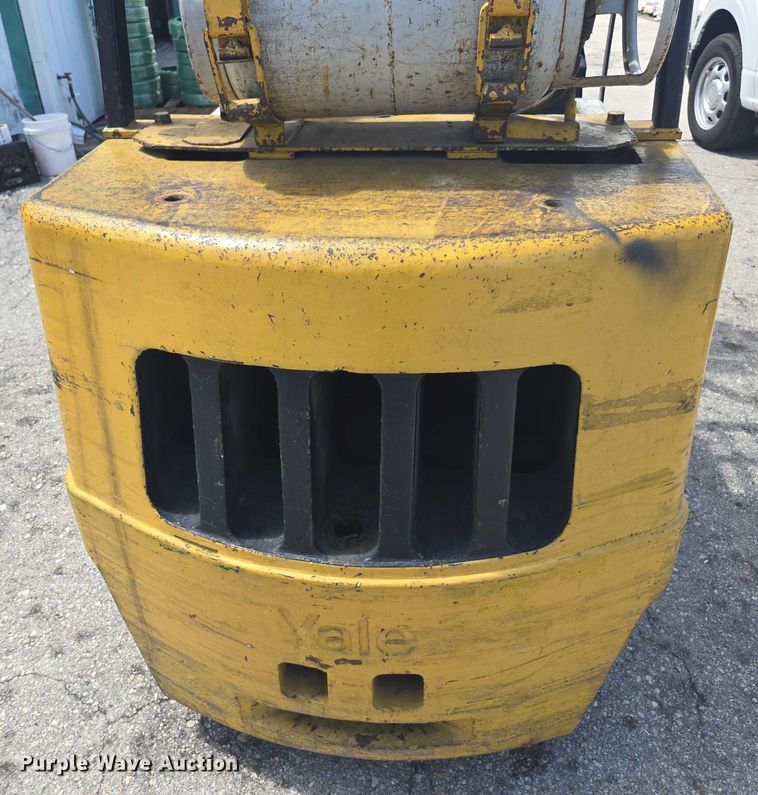 image for item DU7947 1986 Yale GC080LCJSBE085 forklift