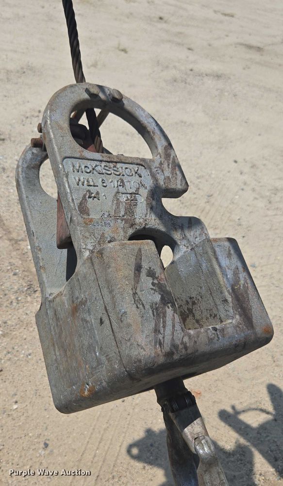 image for item DU7950 Shuttlelift CD3339 crane