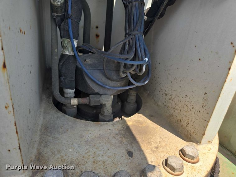 image for item DU7950 Shuttlelift CD3339 crane