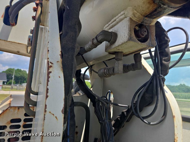 image for item DU7950 Shuttlelift CD3339 crane