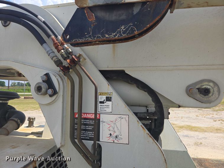 image for item DU7950 Shuttlelift CD3339 crane