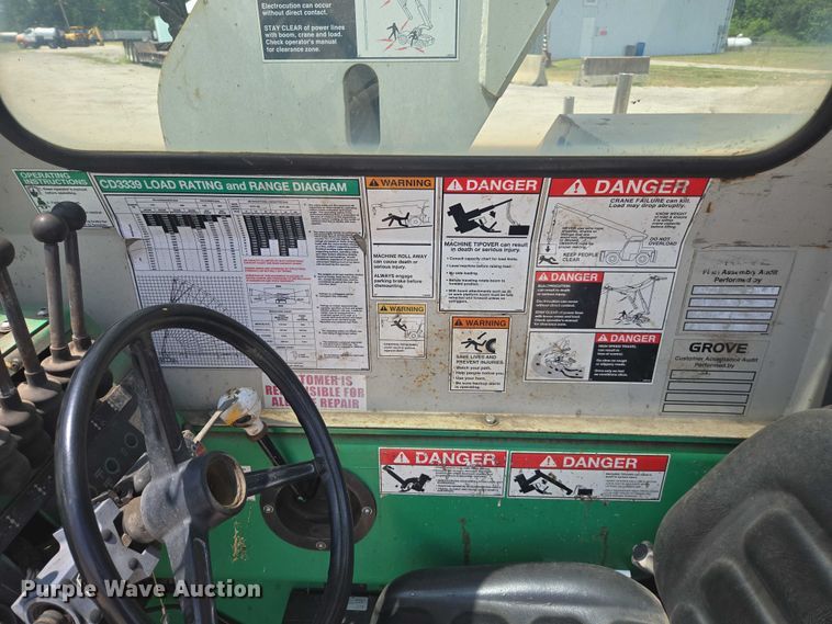 image for item DU7950 Shuttlelift CD3339 crane