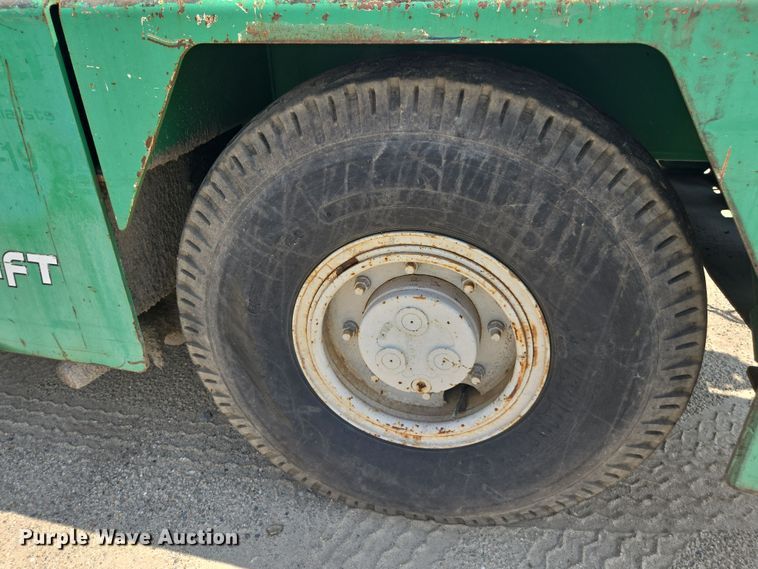 image for item DU7950 Shuttlelift CD3339 crane