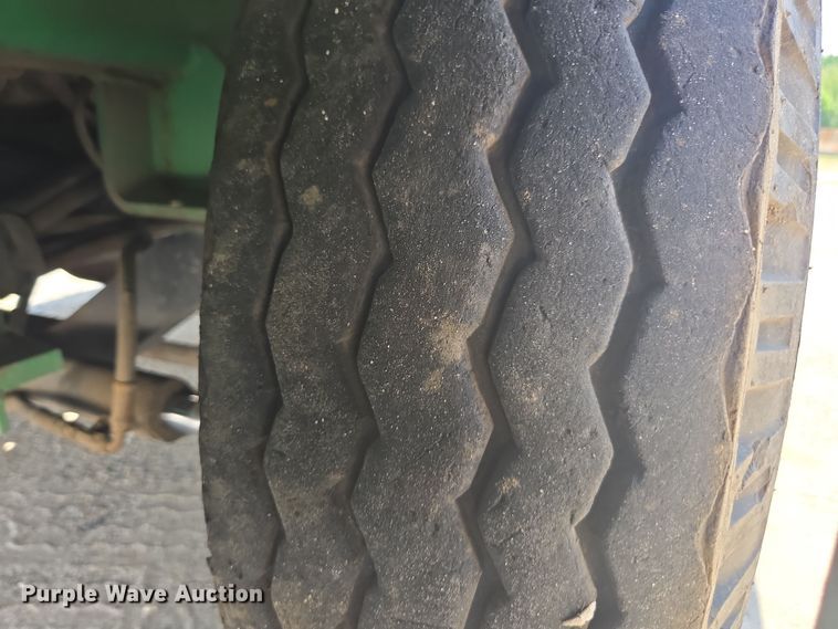 image for item DU7950 Shuttlelift CD3339 crane