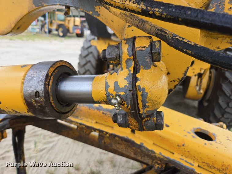 image for item DU7951 1989 Dresser A450E motor grader