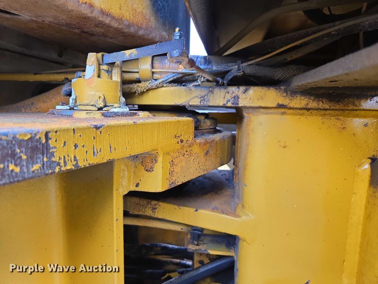 image for item DU7951 1989 Dresser A450E motor grader