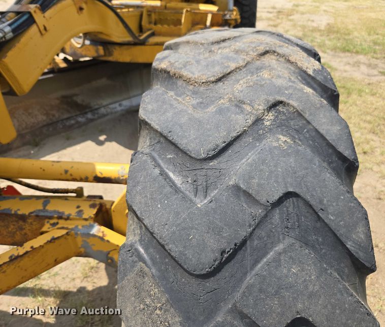 image for item DU7951 1989 Dresser A450E motor grader