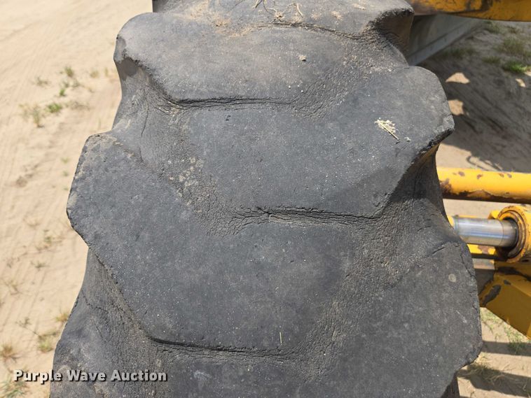 image for item DU7951 1989 Dresser A450E motor grader