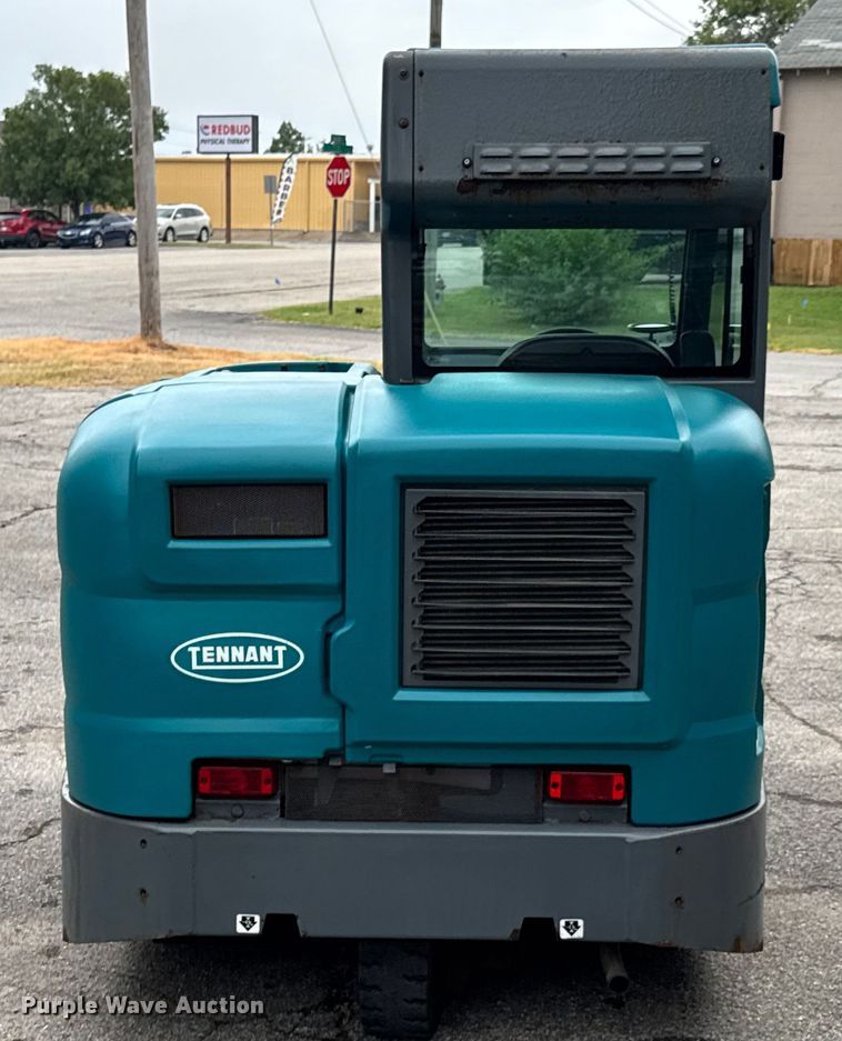 image for item DU9042 Tennant S30 sweeper