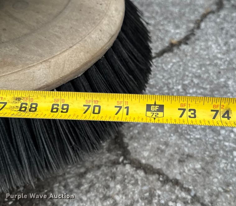 image for item DU9042 Tennant S30 sweeper