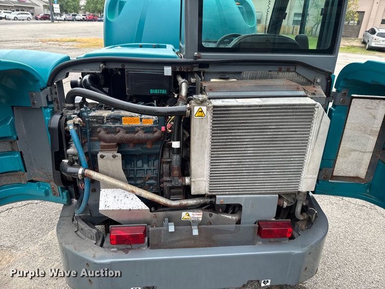 image for item DU9042 Tennant S30 sweeper