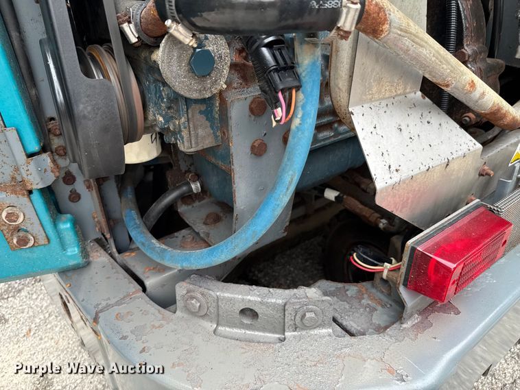 image for item DU9042 Tennant S30 sweeper