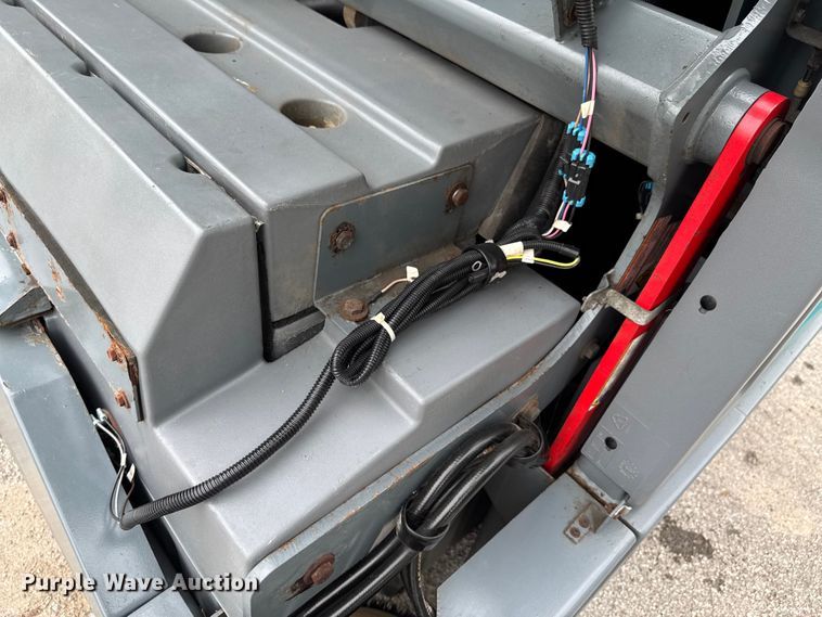 image for item DU9042 Tennant S30 sweeper