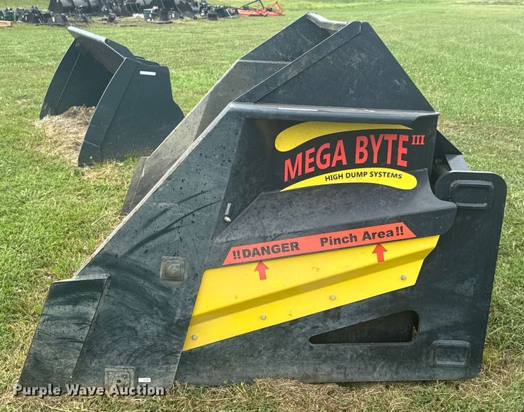 image for item DU9321 Mega Byte III four-in-one bucket