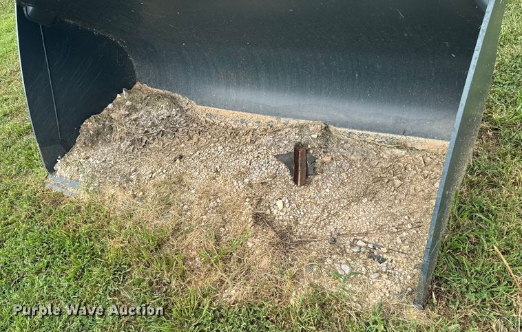 image for item DU9322 Hyundai HL940ATM wheel loader bucket