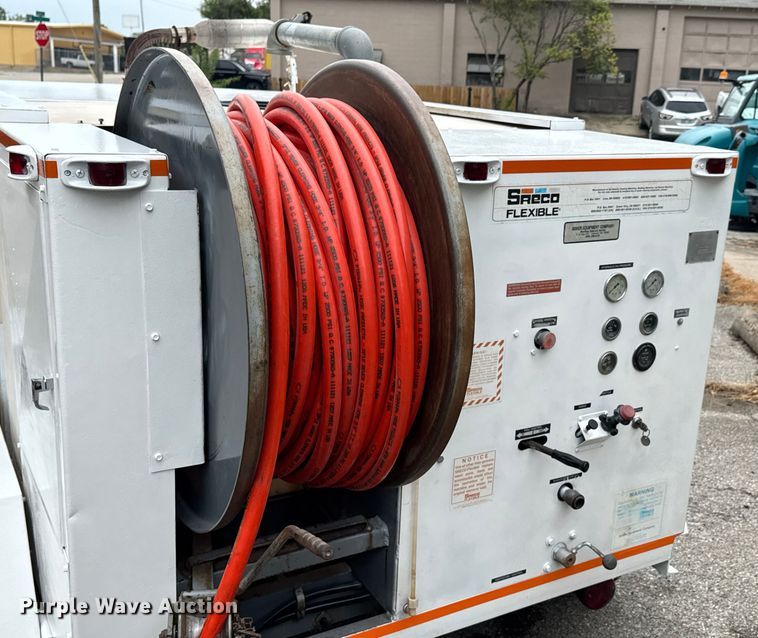 image for item DU9324 1992 Sreco HV2030TR/L/R sewer jetter trailer