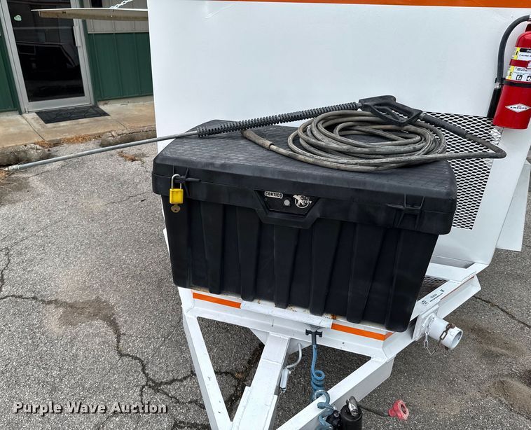 image for item DU9324 1992 Sreco HV2030TR/L/R sewer jetter trailer