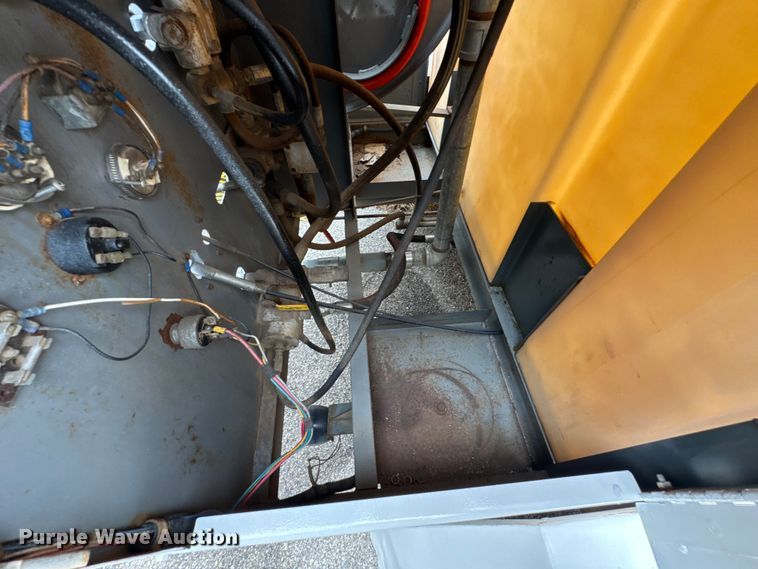 image for item DU9324 1992 Sreco HV2030TR/L/R sewer jetter trailer