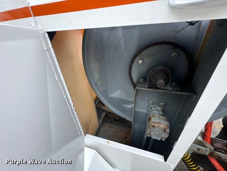 image for item DU9324 1992 Sreco HV2030TR/L/R sewer jetter trailer