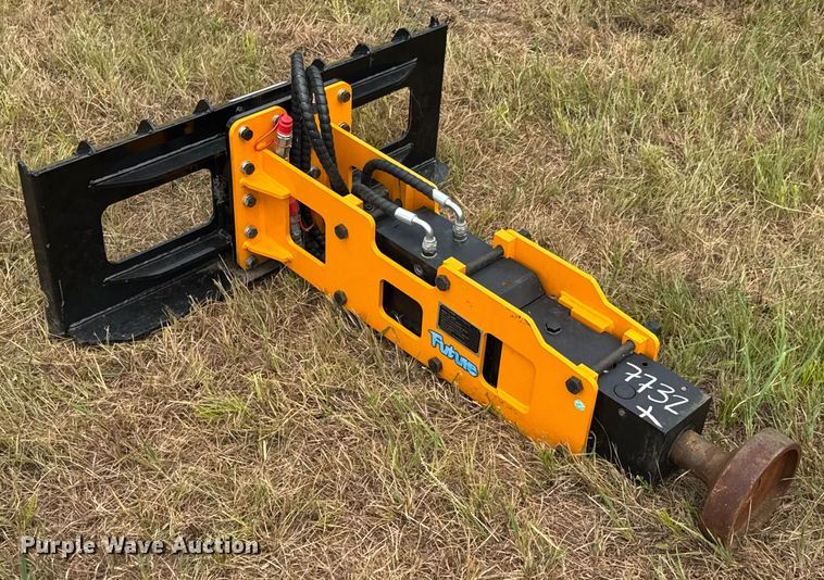 image for item DU9409 2025 Future FT-D680 skid steer post driver