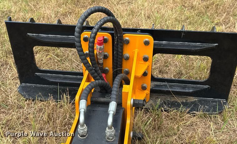 image for item DU9409 2025 Future FT-D680 skid steer post driver