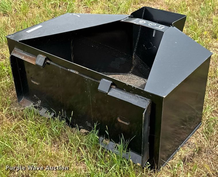 image for item DU9414 Skid steer concrete bucket