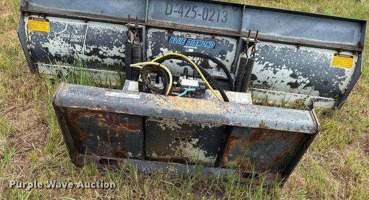 image for item DU9417 Blue Diamond 35-22804 skid steer dozer blade