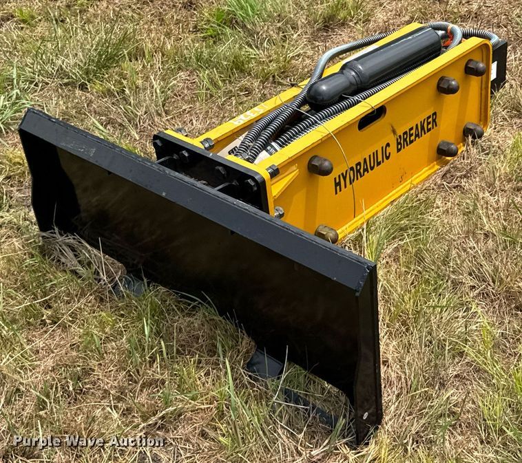 image for item DU9422 2024 Wolverine CB-11-750F skid steer breaker