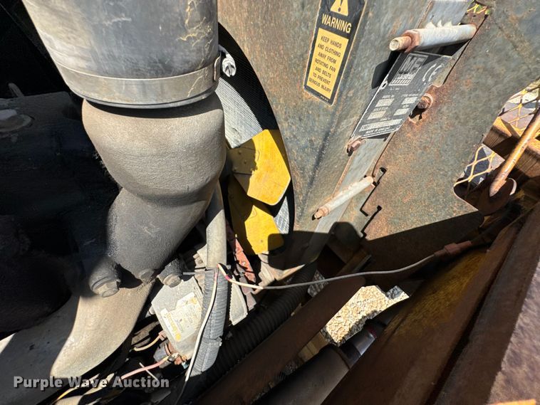 image for item DU9440 1997 Mastercraft S8PFW7 forklift