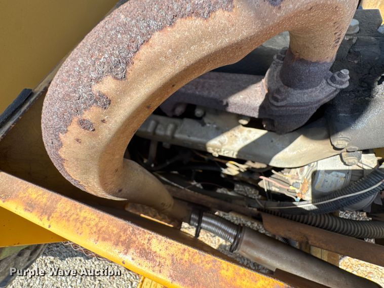 image for item DU9440 1997 Mastercraft S8PFW7 forklift