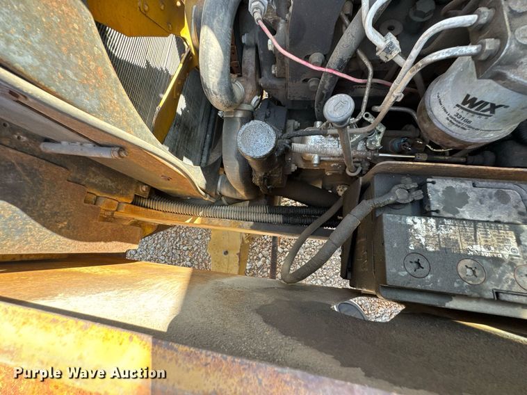 image for item DU9440 1997 Mastercraft S8PFW7 forklift