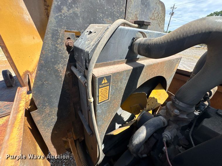 image for item DU9440 1997 Mastercraft S8PFW7 forklift