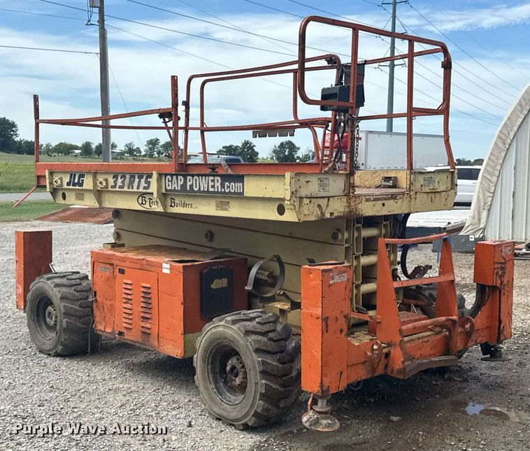 image for item DU9441 2001 JLG 33RTS scissor lift