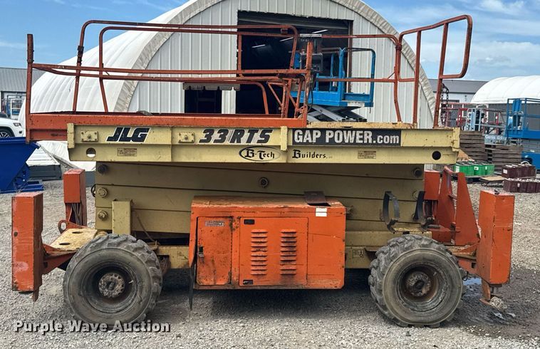 image for item DU9441 2001 JLG 33RTS scissor lift