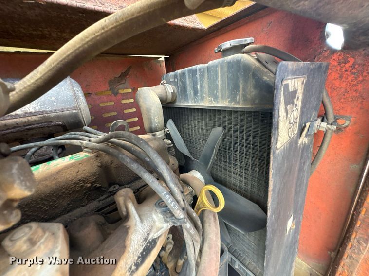 image for item DU9441 2001 JLG 33RTS scissor lift