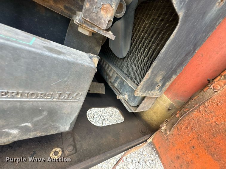 image for item DU9441 2001 JLG 33RTS scissor lift