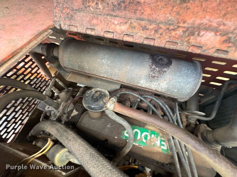 image for item DU9441 2001 JLG 33RTS scissor lift