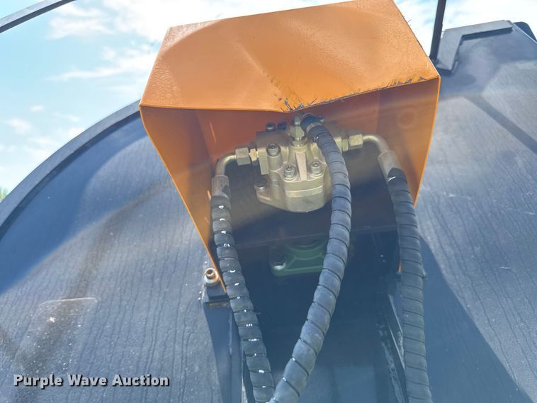 image for item DU9443 Skid steer brush cutter