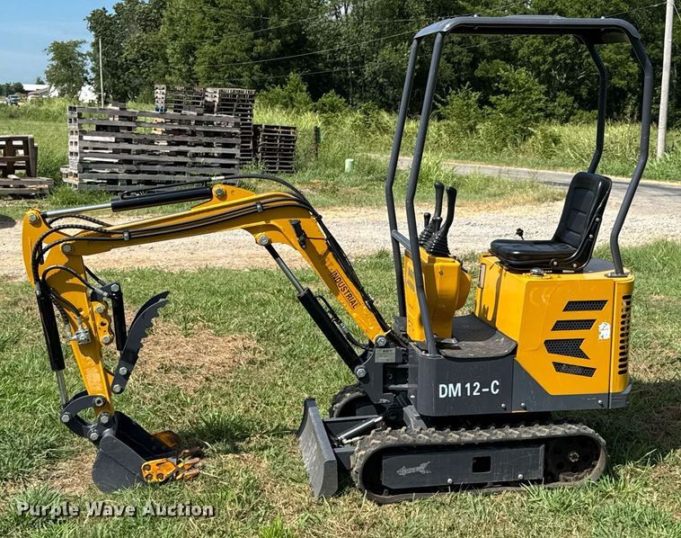 image for item DU9445 2024 AGT DM12-C mini excavator