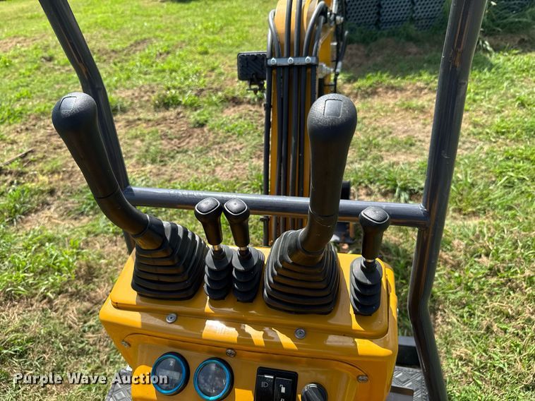 image for item DU9445 2024 AGT DM12-C mini excavator