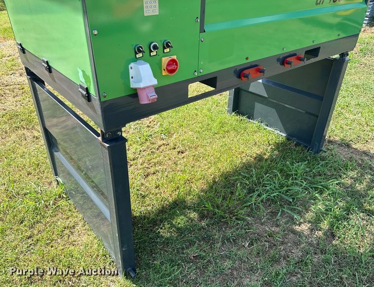 image for item DU9446 2024 Hurricane GF480 trommel screen