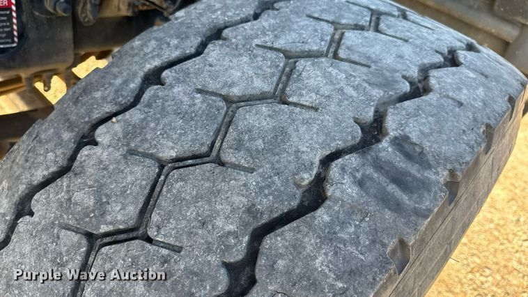 image for item DW3392 2024 Mack Granite GR64F dump truck