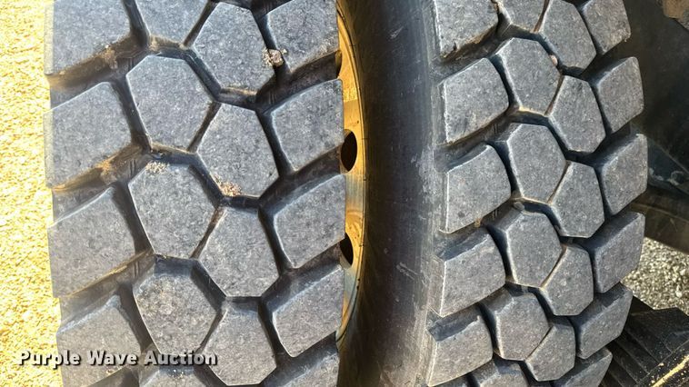 image for item DW3393 2024 Mack Granite GR64F dump truck