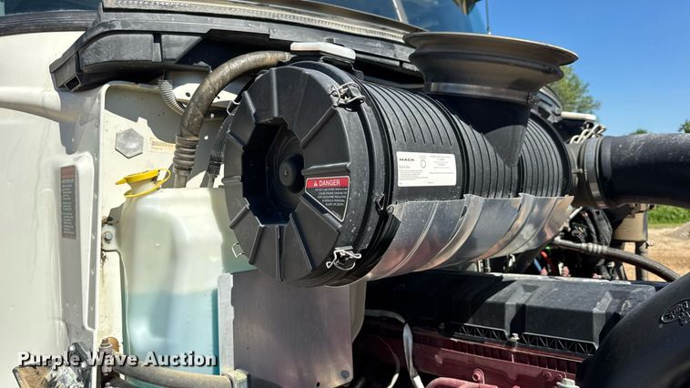 image for item DW3395 2024 Mack Granite GR64F dump truck