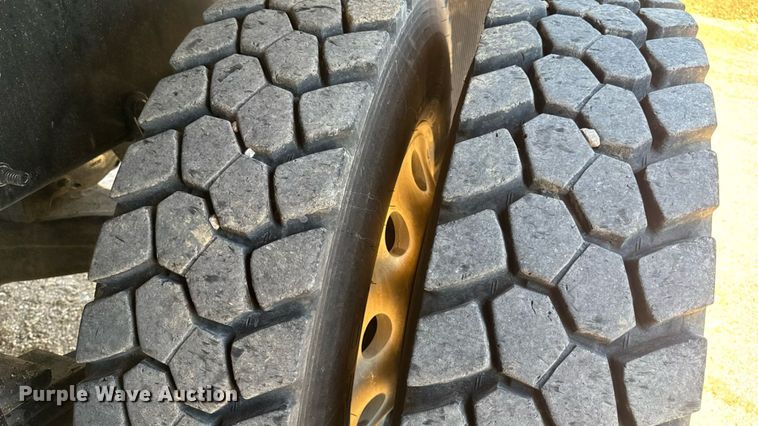 image for item DW3395 2024 Mack Granite GR64F dump truck