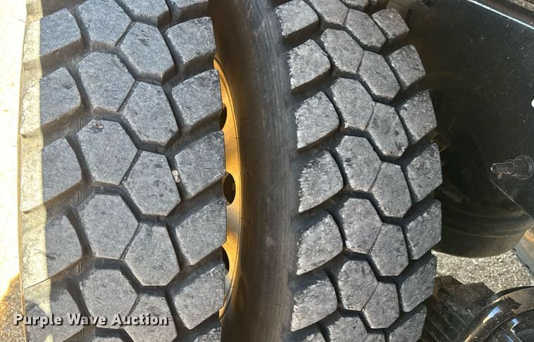 image for item DW3395 2024 Mack Granite GR64F dump truck